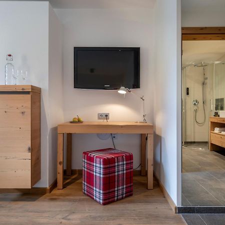 Hotel Der Baer Елльмау Екстер'єр фото