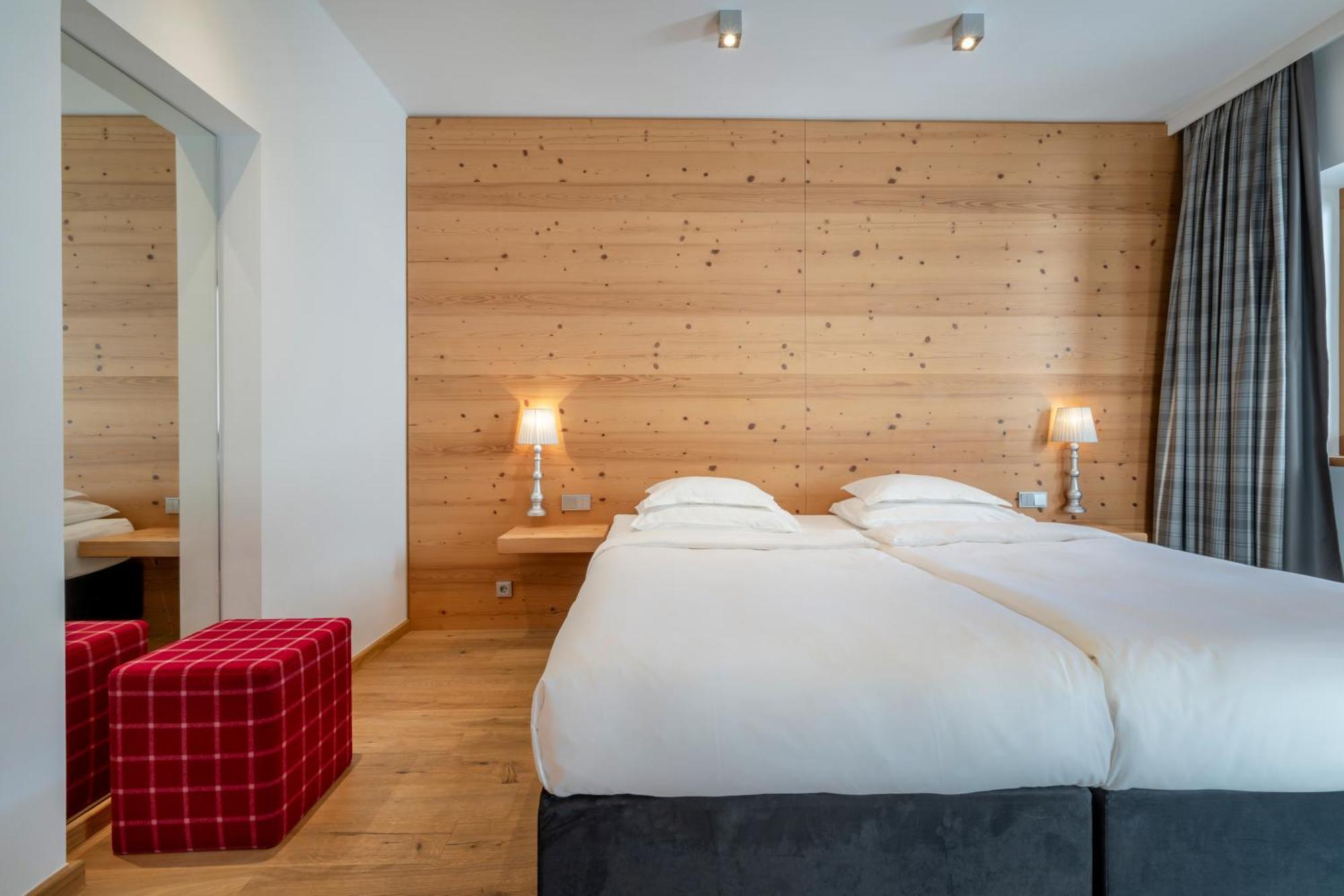 Hotel Der Baer Елльмау Екстер'єр фото